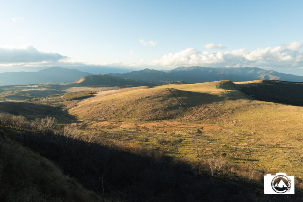 夕暮れどきのコントラストが美しい車山高原